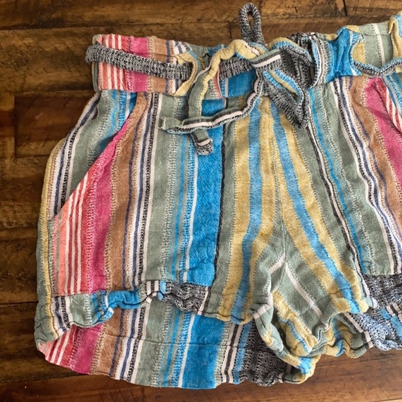 Indigo Rein Colorful Mini Shorts Size Small - Picture 2 of 10